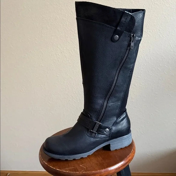 Earth Origins Portia Black Moto Boots - Picture 2 of 11